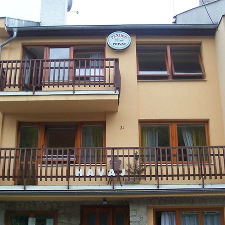 Penzion Havaj Karlovy Vary Bagian luar foto