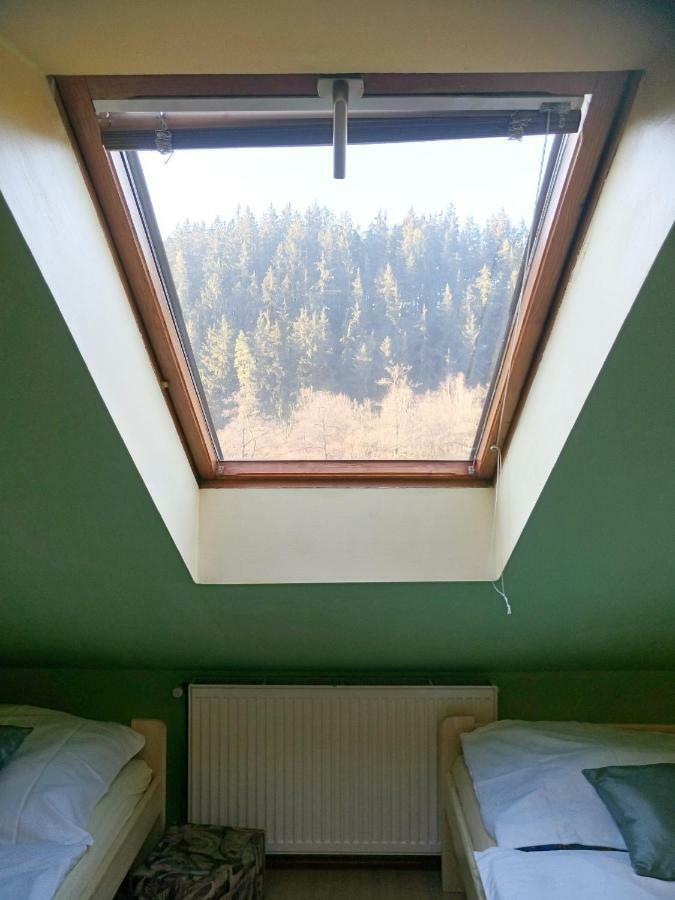 Penzion Havaj Karlovy Vary Bagian luar foto